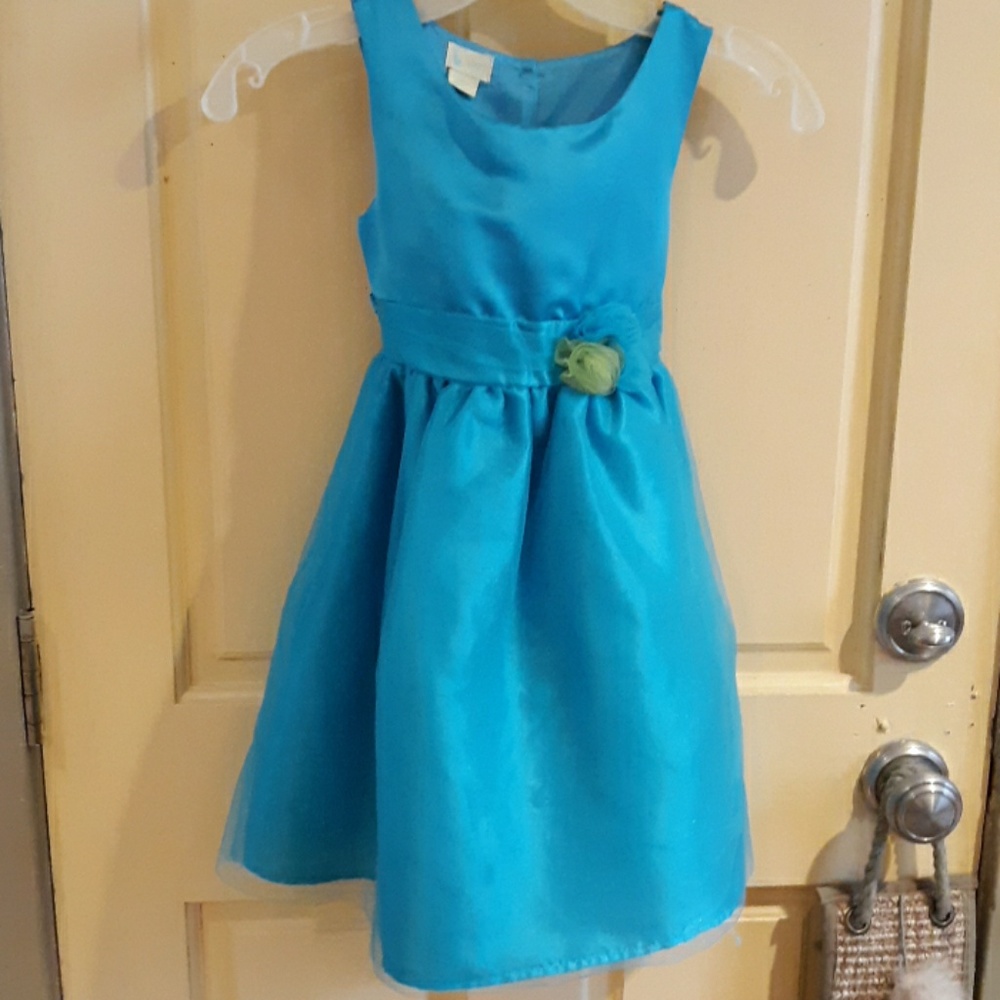 Girls size 8 aqua dress beautiful Easter dress